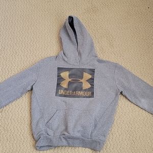 Under amour sweat shirt